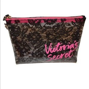 NWT Victoria’s Secret makeup bag